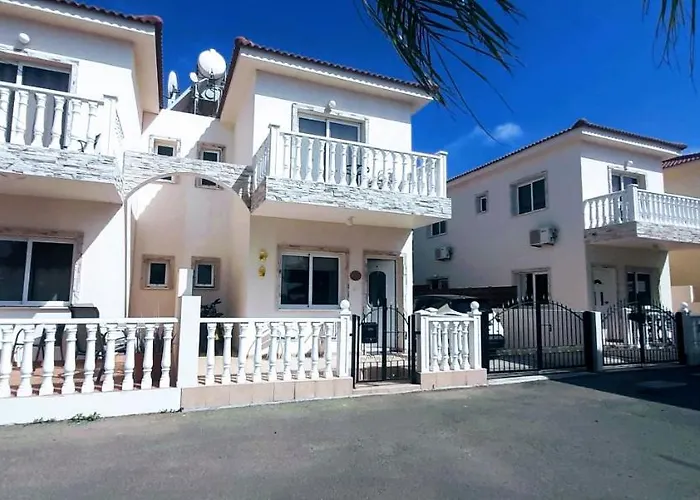 Sunny פרוטאראס